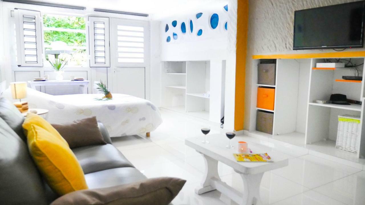 Ocean Bayalocation Apartment L'Anse Mitan Bagian luar foto