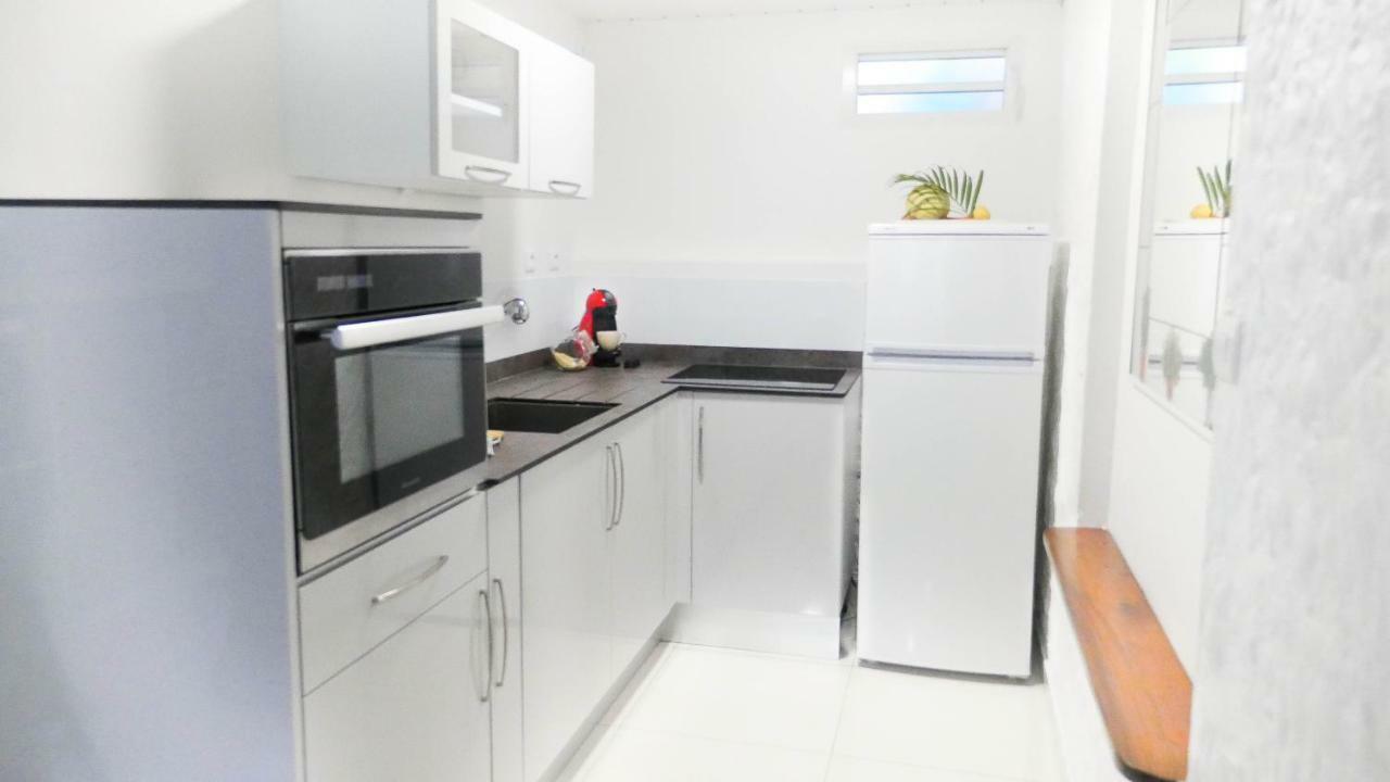 Ocean Bayalocation Apartment L'Anse Mitan Bagian luar foto